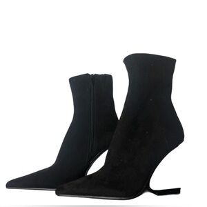 NWOT Jeffrey Campbell Black Suede Compass Pointed Toe Bootie, Size 5.5